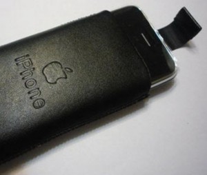 Usnjen etui za iPhone (2G, 3G, 3GS. 4G)