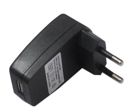 Hišni USB polnilec črne barve