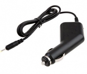 Avto polnilec 2,5mm 5V 2000mA