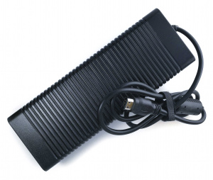 Napajalnik za prenosnik HP 180W 19V 9,5A 9mm 4pin ovalni priključek