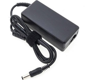 Napajalnik za Toshiba 45W 19V 2,37A 5,5 x 2,5 mm