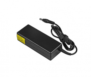Napajalnik za prenosnik 90W 19V 4,74A 5,5mm-2,5mm