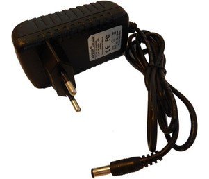 Napajalnik 22,5W 9V 2,5A 5,5 x 2,1 mm