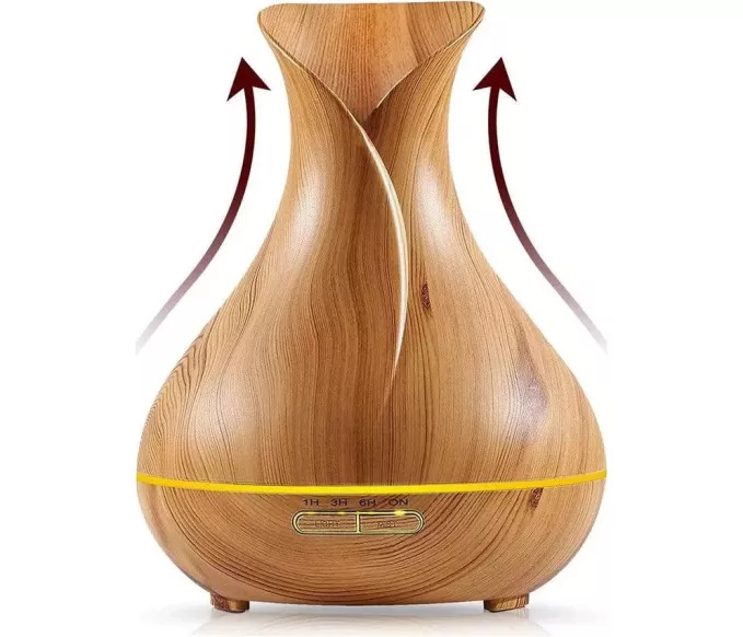 Vlažilec zraka z razpršilnikom dišav