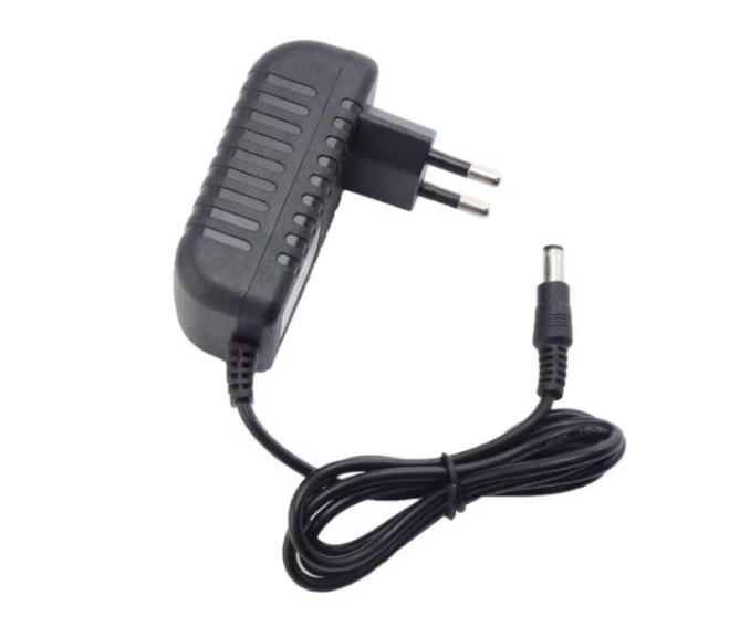 Napajalnik 9V, 2A (18W) 5,5 x 2,5mm